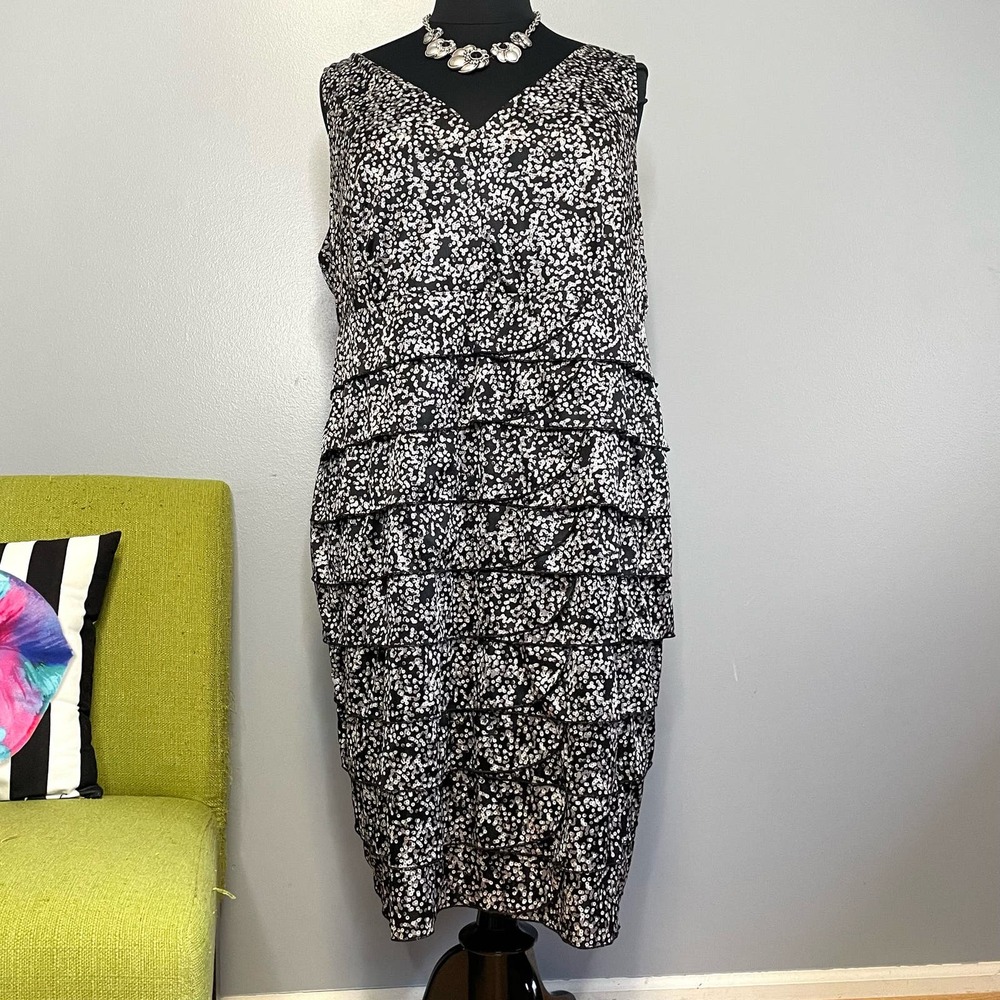 Lane Bryant Black Gray White Dot Ruffle Sheath Dress 28